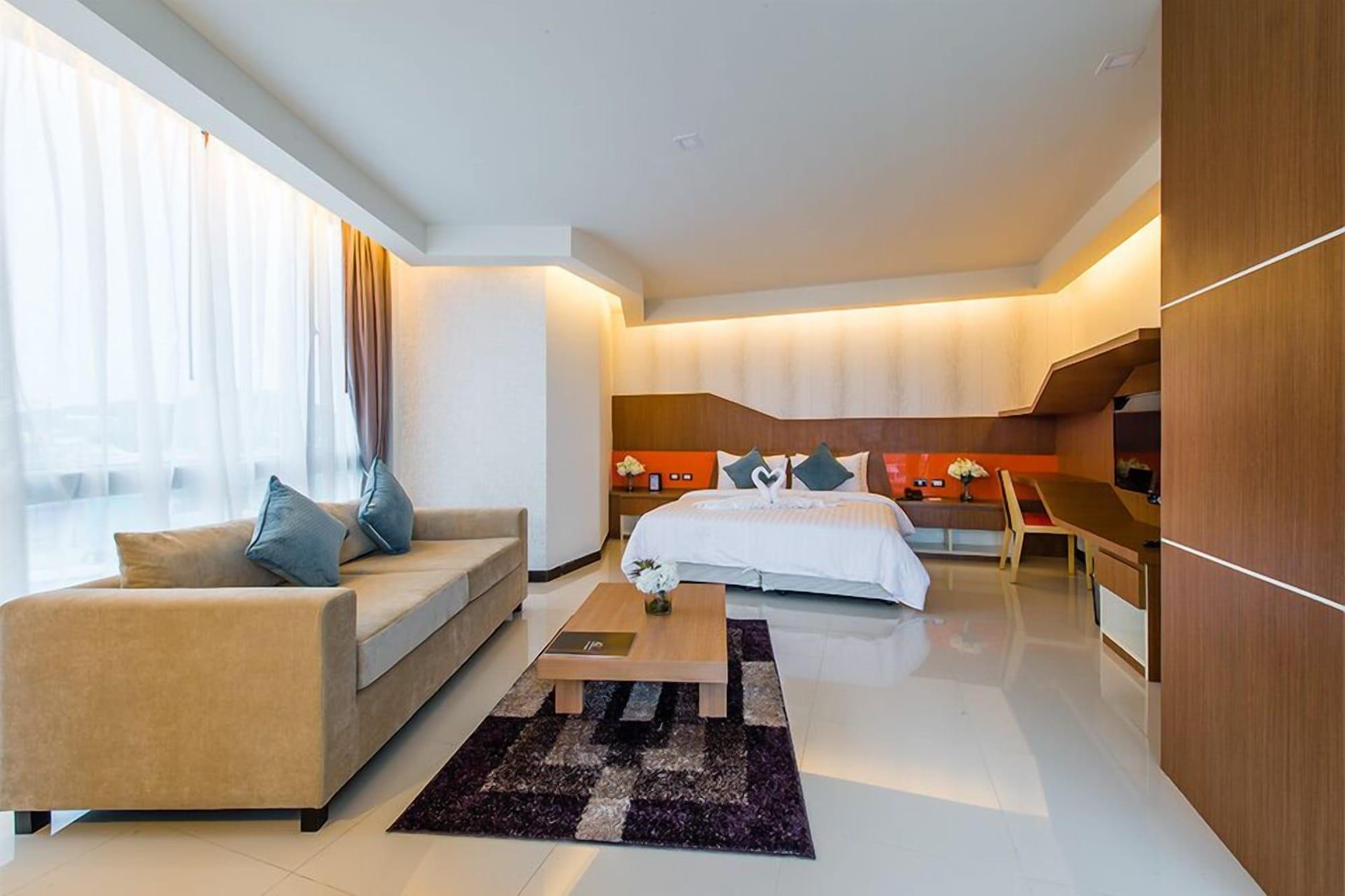 42C The Chic Hotel Nakhon Sawan Exteriör bild